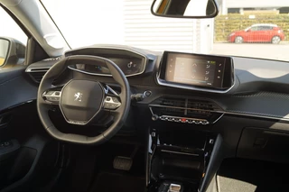 Peugeot e-208 Peugeot e-208 EV Allure Pack 50kWh -ECC-PDC-CAM-DAB- - afbeelding nr 10