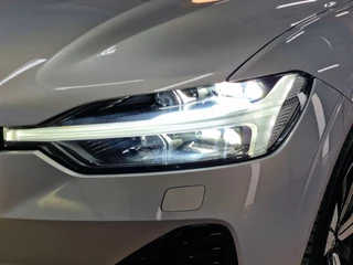 Volvo XC60 Volvo XC60 2.0 T6 Plug-in hybrid AWD Plus Dark 350pk | Elek. panodak | Elektrische stoelen met geheugen | - afbeelding nr 34
