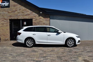 Škoda Octavia Škoda Octavia 1.4 TSI IV SPORTLINE BNS, Xenon, Pano, HUD - afbeelding nr 4