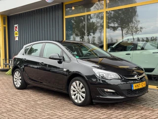 Opel Astra Opel Astra 1.6 Automaat - afbeelding nr 2