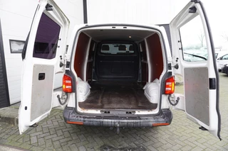 Volkswagen Transporter - Airco - Cruise - Trekhaak - €13.900,- Excl. - afbeelding nr 9