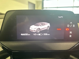 Volkswagen ID.5 Volkswagen ID.5 Pro Advantage 77 kWh | Zwart dak | Camera | 19 inch 
