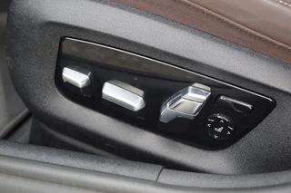 BMW 5 Serie BMW 5 Serie 530e (292pk) Laser/HUD/H&K/Pano/4-wielbesturing/Alle opties! - afbeelding nr 34