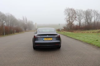 Tesla Model 3 Tesla Model 3 Long Range AWD 75 kWh dual motor leder panodak memoryseats autopliot stoelverwarming v+a - afbeelding nr 13