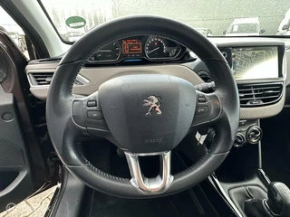 Peugeot 2008 Peugeot 2008 1.2 82PK  Style | CRUISE | TREKHAAK | NAVI | - afbeelding nr 18