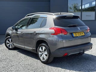 Peugeot 2008 Peugeot 2008 1.2 PureTech Allure Pano,Navi,Trekhaak,Pdc,Clima,Cruise,110pk,Lmv,Apk tot 12-2025 - afbeelding nr 5