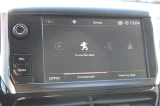 Peugeot 2008 Airco , Cruise control ,Trekhaak , Navigatie , Bluetooth Parkeersensoren achter , LED dagrijverlichting - afbeelding nr 15