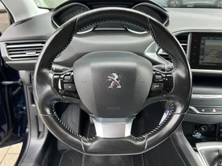 Peugeot 308 50% deal 2.975,- ACTIE PDC achter / LMV / Cruise / Navi / Clima - afbeelding nr 2