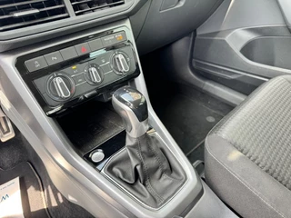 Volkswagen T-Cross Volkswagen T-Cross 1.0 TSI STYLE/ Camera / ALL IN PRIJS/ Digital dash - afbeelding nr 16