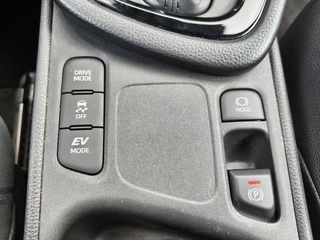 Toyota Yaris Toyota Yaris 1.5 Hybrid Executive | Navi | Parkeersensoren | Android Auto - afbeelding nr 23