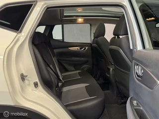Nissan QASHQAI Nissan Qashqai 1.2 N-Connecta AUTOMAAT/ CAMERA / TREKHAAK / NAP - afbeelding nr 18