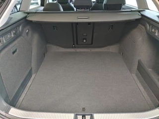 Škoda Superb Škoda Superb 1.5 TSI DSG SELECTION TREKHAAK/CAMERA/HUD/NAVI/ACC/STOELVERW - afbeelding nr 13