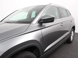 Škoda Karoq Skoda Karoq 1.5 TSI 150pk DSG Ambition | Navigatie | Apple Carpla/Android Auto | Camera | Climate Control | Adaptive Cruise control | Lichtmetalen Velgen - afbeelding nr 29