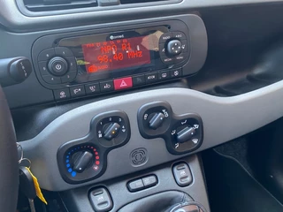 Fiat Panda Fiat Panda 0.9 TWINAIR LOUNGE 80 PK AIRCO PDC BLUETOOTH - afbeelding nr 12