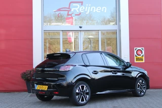 Peugeot 208 Peugeot 208 1.2 100PK ALLURE | ACHTERUITRIJ CAMERA | NAVIGATIE | DRAADLOZE APPLE CARPLAY/ANDROID AUTO | CLIMATE CONTROL | DAB+ RADIO | LICHTMETALEN VELGEN | CRUISE CONTROL | LED KOPLAMPEN | VERKEERSBORDEN HERKENNING | PARKEERSENSOREN VOOR EN ACHTER | - afbeelding nr 4