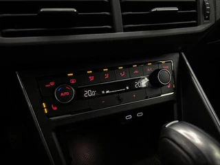 Volkswagen Polo Volkswagen Polo 1.0 TSI Highline Carplay | IQ-Drive | Sensor - afbeelding nr 19