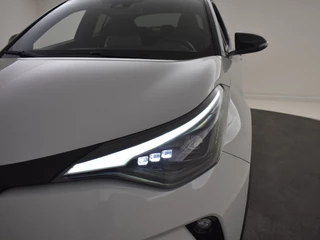 Toyota C-HR Toyota C-HR 1.8 Hybrid GR-Sport - afbeelding nr 7