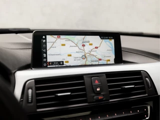 BMW 3 Serie Automaat (PANORAMADAK, M PAKKET, GROOT NAVI, VIRTUAL COCKPIT, STOELVERWARMING, LEDEREN SPORTSTOELEN, PARKEERSENSOREN, GETINT GLAS, ZWART HEMEL, NIEUWSTAAT) - afbeelding nr 9