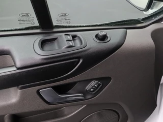 Ford Transit Custom | Navigatie | Airco | 3-Persoons | Betimmering - afbeelding nr 8
