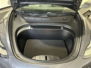 Tesla Model 3 | Wit leer interieur | - afbeelding nr 23