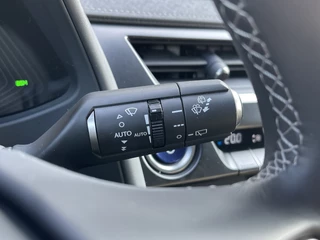 Lexus UX | CarPlay | Camera | ACC | LED | DAB+ | Keyless | 18inch - afbeelding nr 18