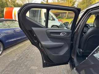 Volvo XC40 Leer/2.0 T4/Automaat/Sport pakket/Navigatie/Airco-Ecc - afbeelding nr 30