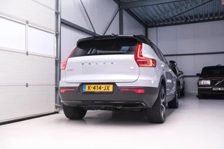 Volvo XC40 Volvo XC40 Recharge P8 AWD R-Design 408 pk | DAB | alcantara | LED | Rijklaarprijs | - afbeelding nr 3