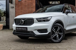 Volvo XC40 Volvo XC40 2.0 T4 R-Design Pano / Camera / Apple Car Play - afbeelding nr 7