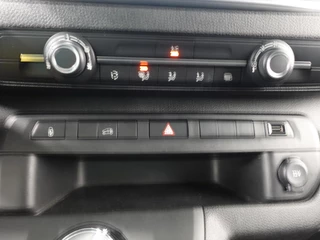 Peugeot Expert Peugeot Expert 2.0 BlueHDI 145PK L3 Airco Bluetooth Cruise Control Trekhaak Sidebars - afbeelding nr 18