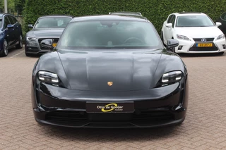 Porsche Taycan Porsche Taycan Performance 84 kWh / Panoramadak / Camera / Passenger Display / 20'' / Luchtvering / Sportchrono / Stoelventilatie / Stuurverwarming / Dodehoek / Apple CarPlay / Stoelverwarming / Cruise Control - afbeelding nr 8