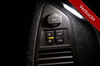 Volkswagen Touareg Volkswagen Touareg R 3.0 TSi eHybrid 4MOTION | Alle opties | Panodak | Dynaudio | Massage | Nachtzicht | Trekhaak | 22 inch | - afbeelding nr 40