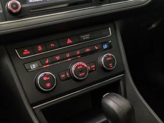 SEAT Leon SEAT Leon ST 1.4 TSI ACT FR Sport 150Pk Automaat (PANORAMADAK, NAVIGATIE, CLIMATE, LEDER/ALCANTARA, TREKHAAK, STOELVERWARMING, SPORTSTOELEN, LED KOPLAMPEN, GETINT GLAS, ADAPTIVE CRUISE, NIEUWE APK, NIEUWSTAAT) - afbeelding nr 10
