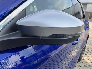 Volkswagen T-Roc Volkswagen T-Roc 2.0 TSI 4Motion R  Akrapovic Carplay - afbeelding nr 25
