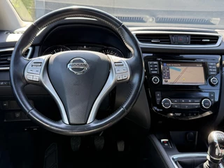 Nissan QASHQAI Nissan Qashqai 1.2 Business Edition Panodak,Trekhaak,Navi,360 Camera,Stoelverwarming,Leder,116pk,Pdc V+A,Nieuwe Apk bij Aflevering - afbeelding nr 2