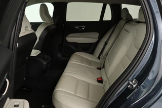 Volvo V60 Volvo V60 2.0 T4 Inscription | Trekhaak | Harman/Kardon | Stoel & stuurverwarming | Leder | Standkachel | Camera | Carplay | Full LED | Navigatie | Memory - afbeelding nr 8