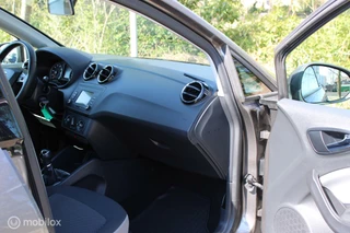 SEAT Ibiza Seat Ibiza 1.2 TSI Style, Parkeersensor achter, Bluetooth, Radio-CD/MP3 speler - afbeelding nr 17
