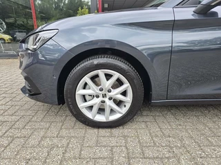SEAT Leon Seat Leon Sportstourer 1.0 eTSI Style Business Intense AUTOMAAT Clima|Navi|Virtual|LED|Camera|Nap!! - afbeelding nr 62