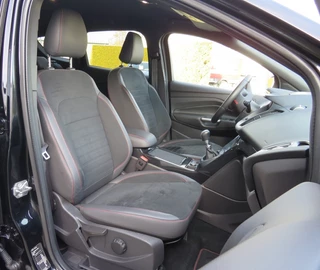 Ford Kuga Ford Kuga 1.5 EcoBoost ST Line NAVI / CAMERA / TREKHAAK - afbeelding nr 12