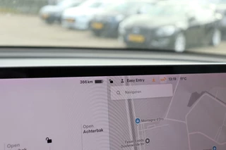 Tesla Model 3 Tesla Model 3 Long Range AWD 75 kWh black&white chrome delete uitstraling! autopilot dual motor stoelverwarming v+a panodak - afbeelding nr 20