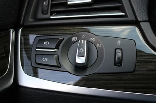 BMW 5 Serie BMW 5-serie 520i Luxury Line | Schuifdak | Trekhaak - afbeelding nr 28