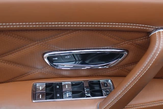 Bentley Flying Spur Bentley Flying Spur 4.0 V8 - afbeelding nr 32
