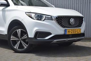 MG ZS EV MG ZS EV MG Luxury 45kWh Pano/Leer/LED/Camera/AdaptiveCruise - afbeelding nr 2