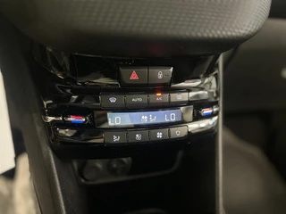 Peugeot 2008 Peugeot 2008 1.2 PureTech Allure*Pano*Clima*Led*2015 - afbeelding nr 16