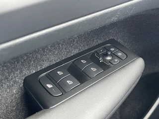 Volvo XC40 | Trekhaak | CarPay | Camera | Keyless | LED | 18 inch - afbeelding nr 12