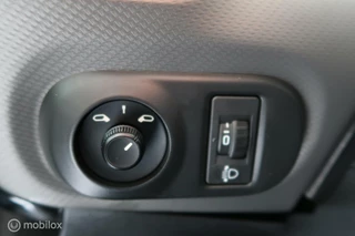 Citroën C4 Cactus Citroen C4 Cactus 1.2 PureTech C-series Carplay Airco Camera - afbeelding nr 24