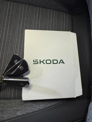 Škoda Superb Škoda Superb Combi 1.5 TSI 150PK DSG MHEV BUSINESS CAMERA | MASSAGE | 4x STOELVERW. - afbeelding nr 36
