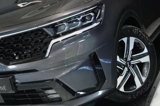 Kia Sorento Kia Sorento 1.6 T-GDI 4WD / PANO / KEYLESS / HUD / 360 / VOLLEDIG UITGEVOERD! - afbeelding nr 2