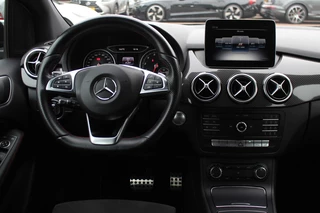 Mercedes-Benz B-Klasse Mercedes-Benz B-Klasse 180 Business Solution AMG Upgrade Edition / Camera / Navigatie / 18'' / Stoelverwarming / Cruise Control - afbeelding nr 9
