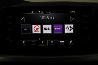 Škoda Kamiq Skoda Kamiq 1.0 TSI Sport Business (STOELVERWARMING, CRUISE CONTROL, PARKEERSENSOREN, ACHTERUITRIJCAMERA, AUTOMAAT) - afbeelding nr 17