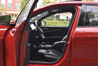 BMW 1 Serie | NL-Auto | Nieuw € 60.000,- | Headup | Open dak | Camera | Elekt.stoelen | Carplay | Full LED - afbeelding nr 51